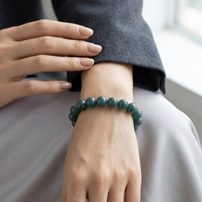 Jade beaded bracelet