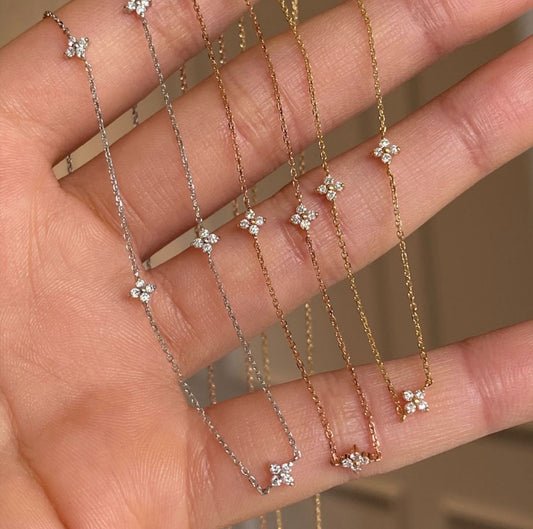 Princess mini necklace